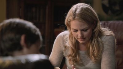Once_Upon_A_Time_-_S01E02_28713329.jpg