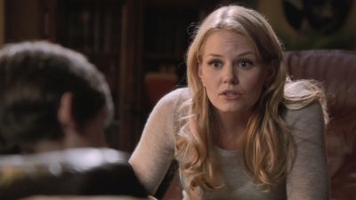 Once_Upon_A_Time_-_S01E02_28719829.jpg