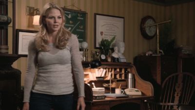 Once_Upon_A_Time_-_S01E02_28731729.jpg