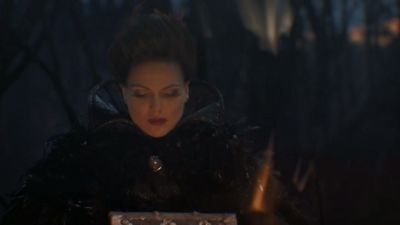 Once_Upon_A_Time_-_S01E02_28742429.jpg