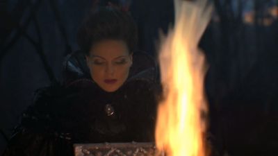 Once_Upon_A_Time_-_S01E02_28742629.jpg