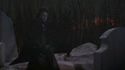 Once_Upon_A_Time_-_S01E02_28757929.jpg
