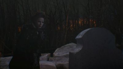 Once_Upon_A_Time_-_S01E02_28758529.jpg