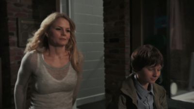 Once_Upon_A_Time_-_S01E02_28764229.jpg