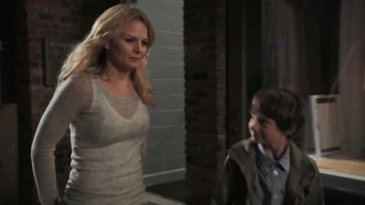Once_Upon_A_Time_-_S01E02_28764329.jpg