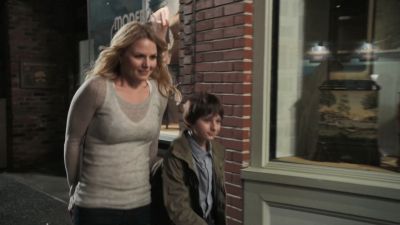 Once_Upon_A_Time_-_S01E02_28765329.jpg