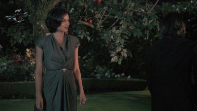 Once_Upon_A_Time_-_S01E02_28769629.jpg