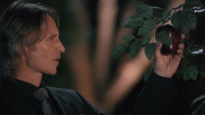 Once_Upon_A_Time_-_S01E02_28773729.jpg