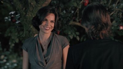 Once_Upon_A_Time_-_S01E02_28782929.jpg