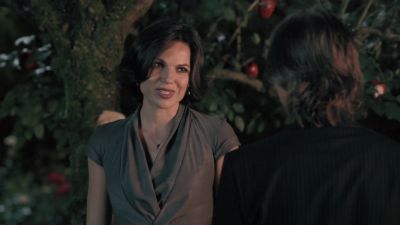 Once_Upon_A_Time_-_S01E02_28783429.jpg
