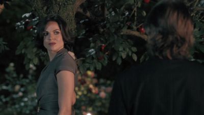 Once_Upon_A_Time_-_S01E02_28786729.jpg