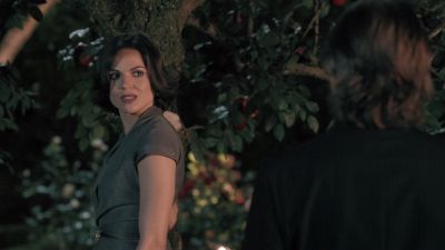 Once_Upon_A_Time_-_S01E02_28787129.jpg
