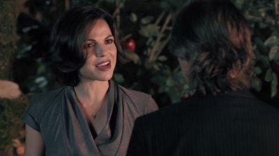 Once_Upon_A_Time_-_S01E02_28796329.jpg