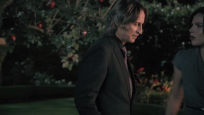 Once_Upon_A_Time_-_S01E02_28803429.jpg