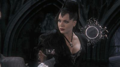 Once_Upon_A_Time_-_S01E02_2891029.jpg