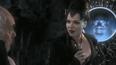 Once_Upon_A_Time_-_S01E02_2899629.jpg